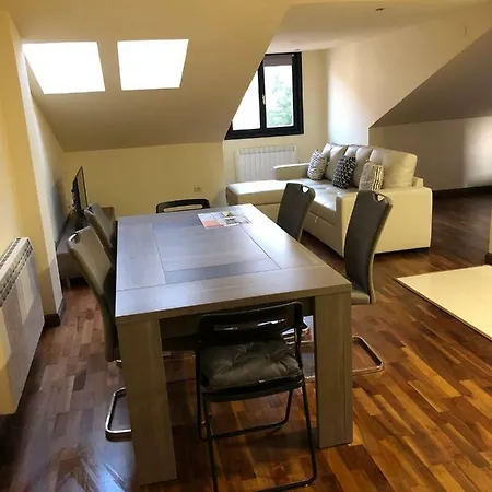Apartamento En Galiana * Avilés